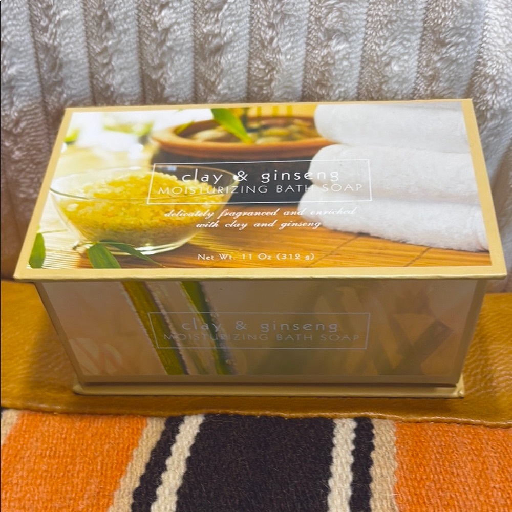 CST Clay & Ginseng Moisturizing Bath Soap 🧼 Large